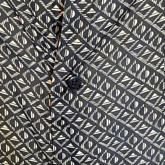 Reformation Silk Sleeveless Button Down Back Cut Out Top XS/S - Picture 9 of 10